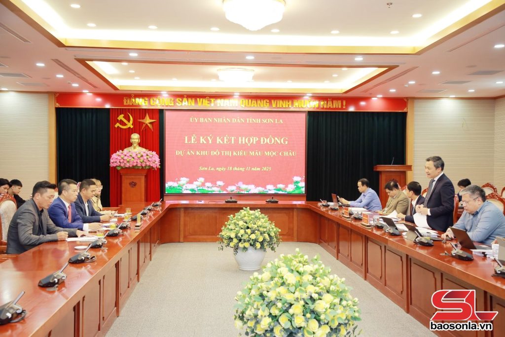 Ký kết hợp đồng Dự án Khu đô thị kiểu mẫu Mộc Châu